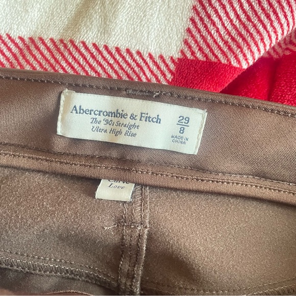 Abercrombie & Fitch The 90s Straight Ultra High Rise Faux Leather Pants - Picture 6 of 7